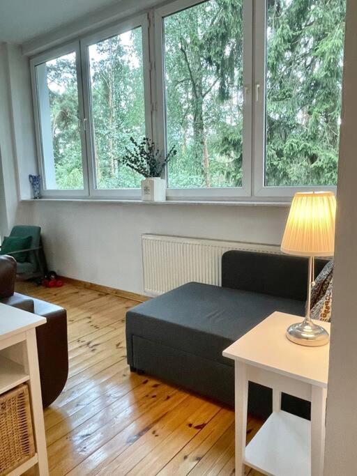 Beautiful Villa With Garden In Milanowek Luaran gambar